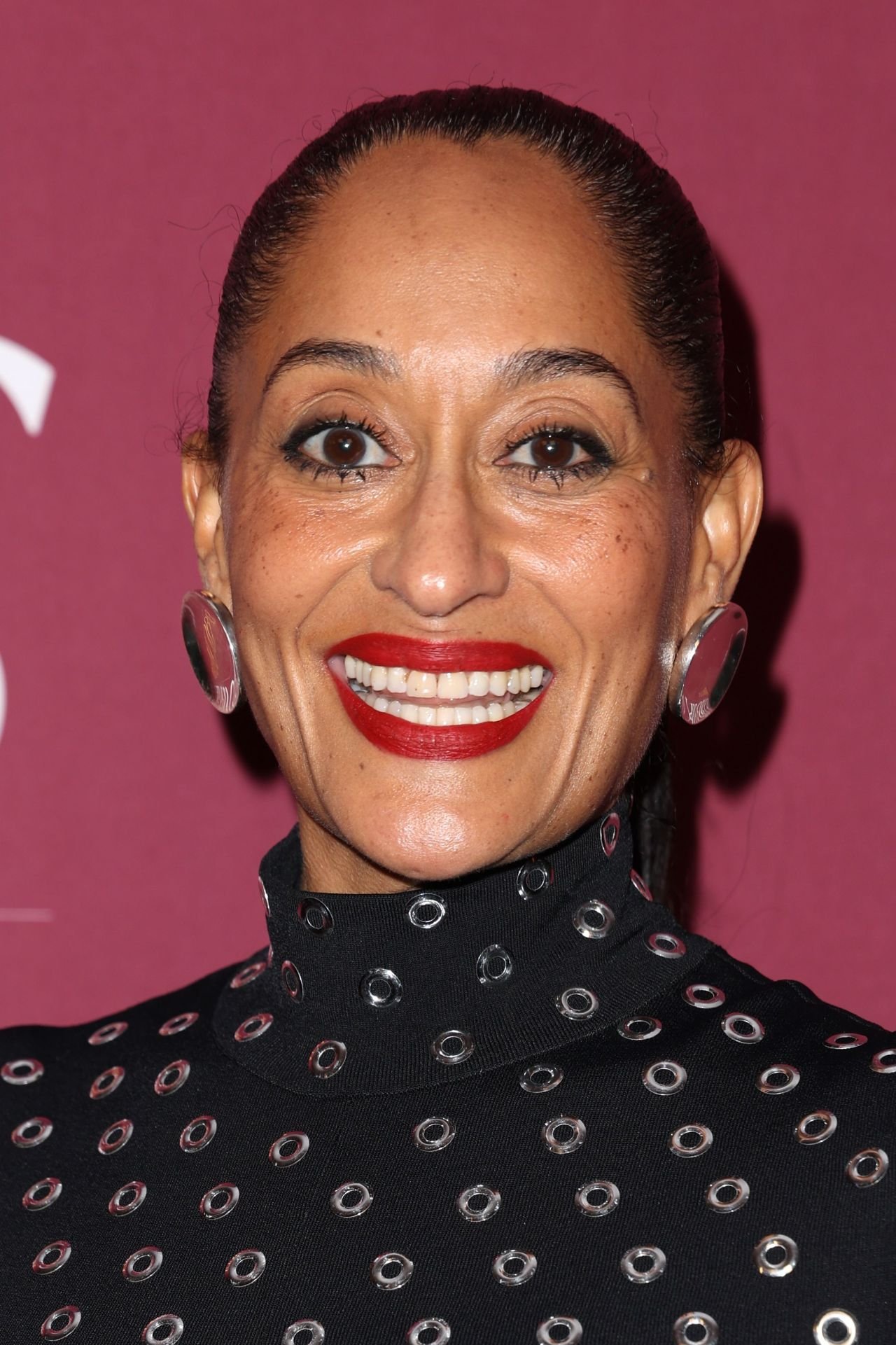 Tracee Ellis Ross Profil Resmi