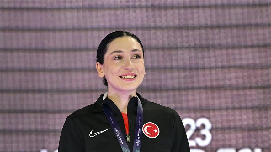 Tuğba Danışmaz Fotoğrafı - 4