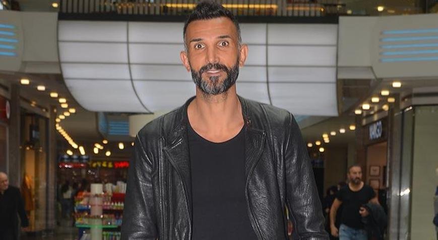 Yalçın Ayhan Fotoğrafı - 2