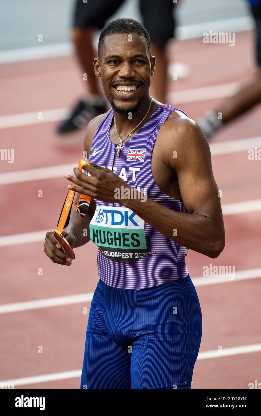 Zharnel Hughes Profil Resmi